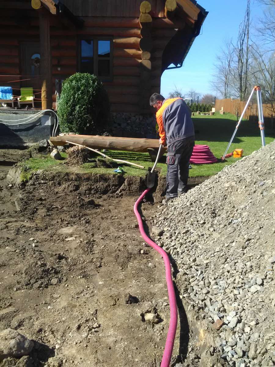 Zámkové dlažby, komunikace